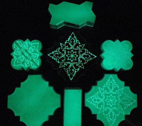 Светящийся в темноте бордюр